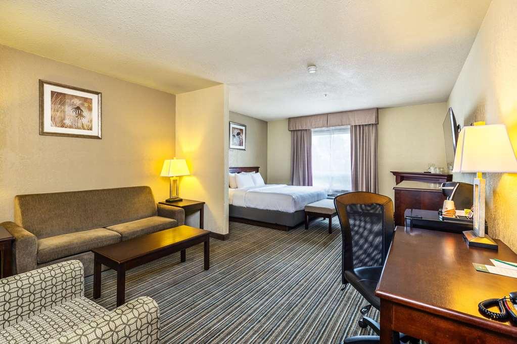 Quality Inn & Suites Yorkton Quarto foto