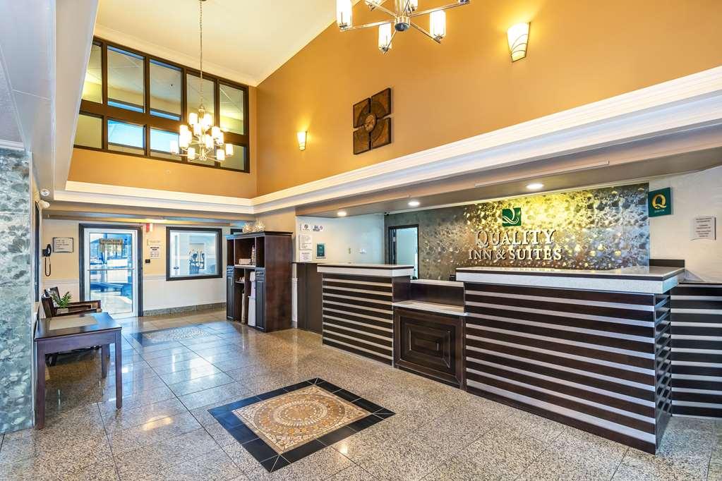 Quality Inn & Suites Yorkton Interior foto
